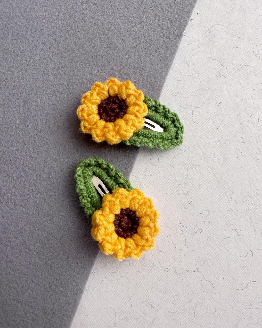 Crochet clip